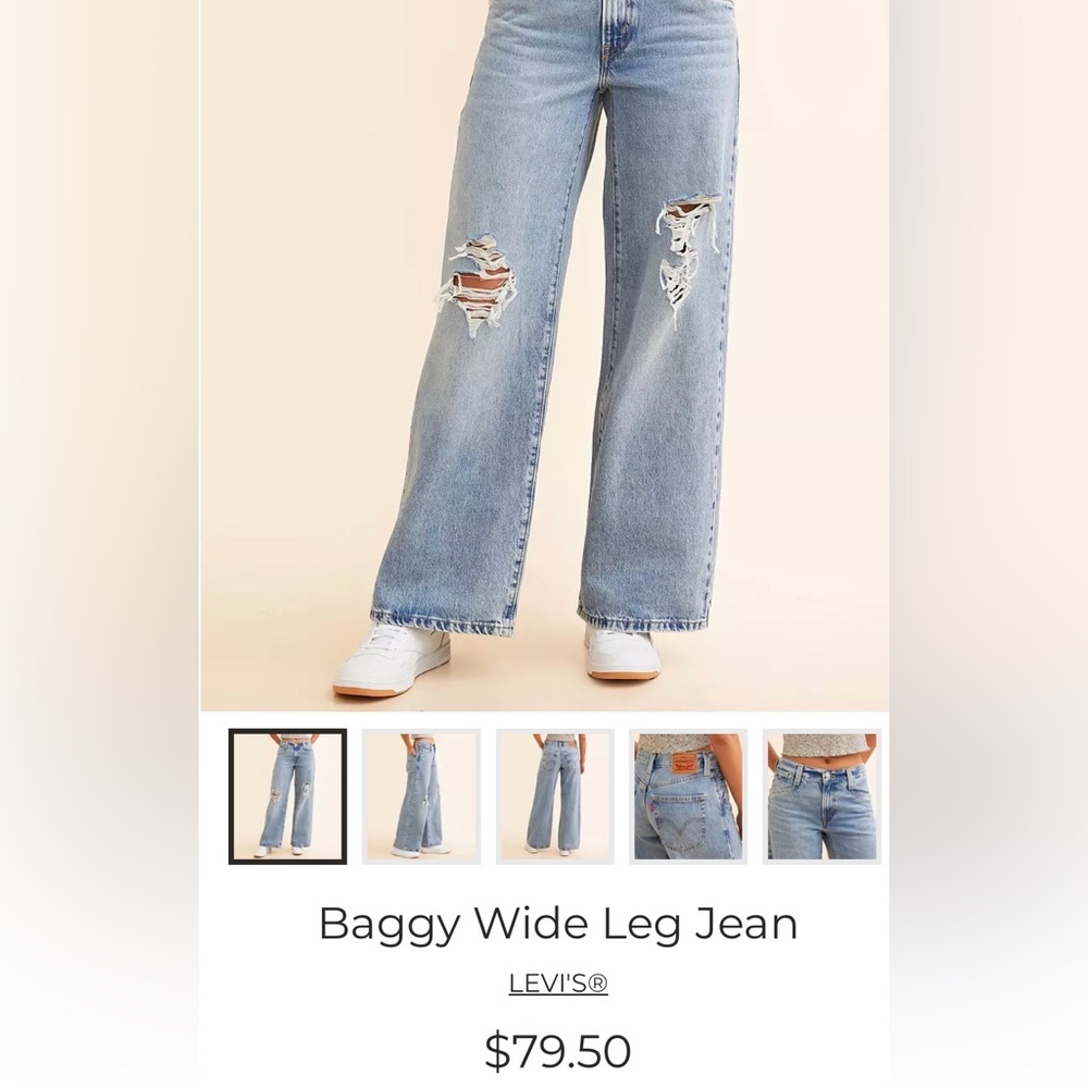 Levi's Women's Distressed Blue Wide Leg Jeans 👖